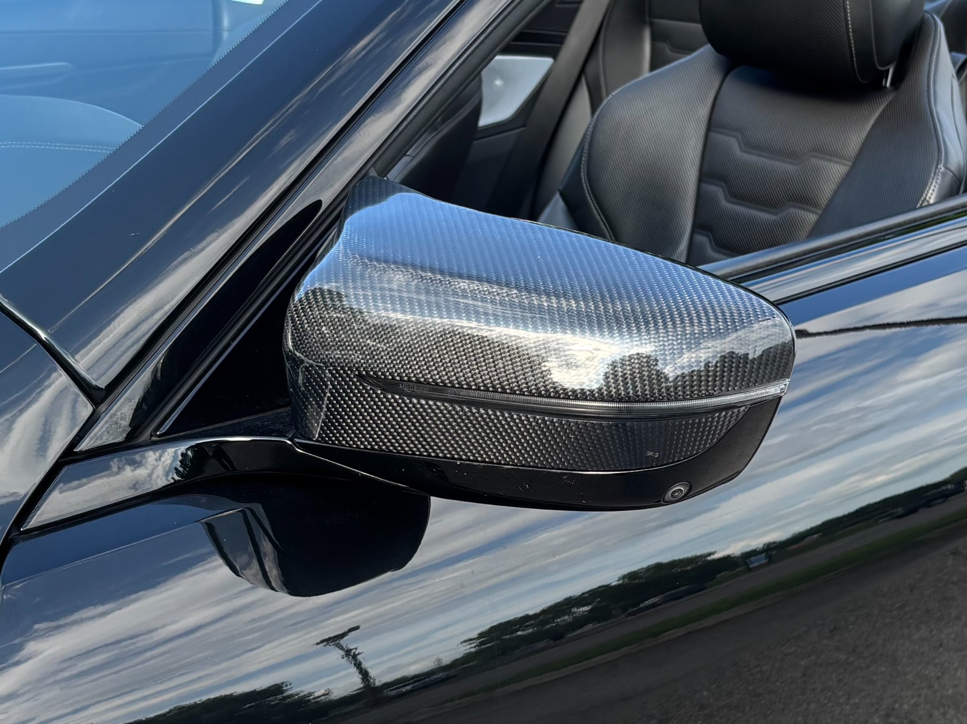 2021 BMW 8 Series M850i - Photo 17