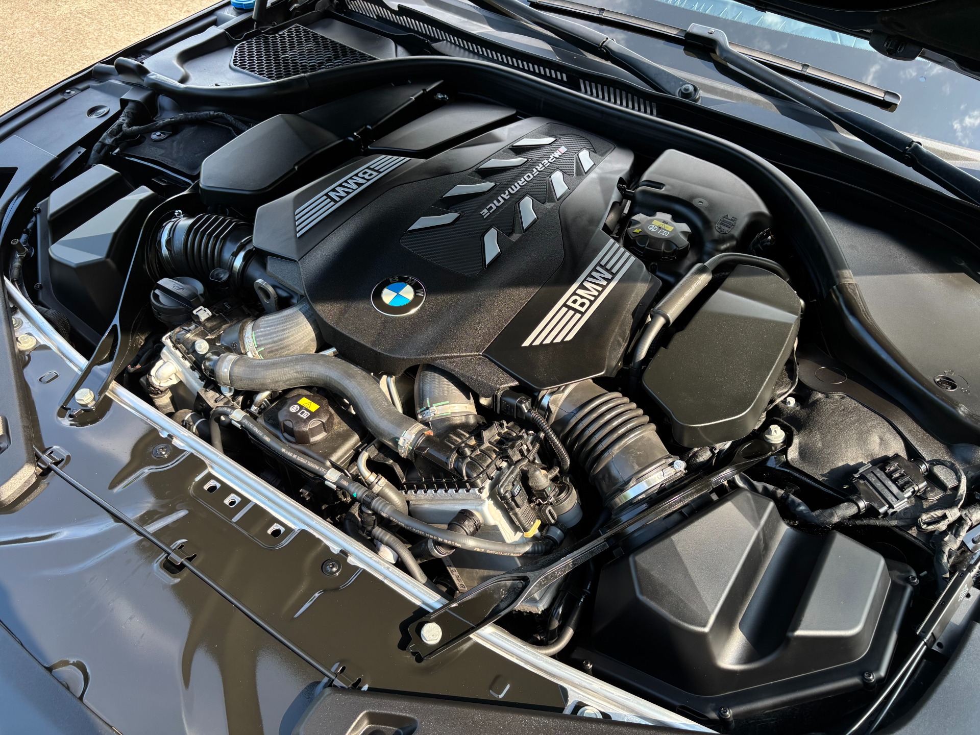 2021 BMW 8 Series M850i - Photo 24
