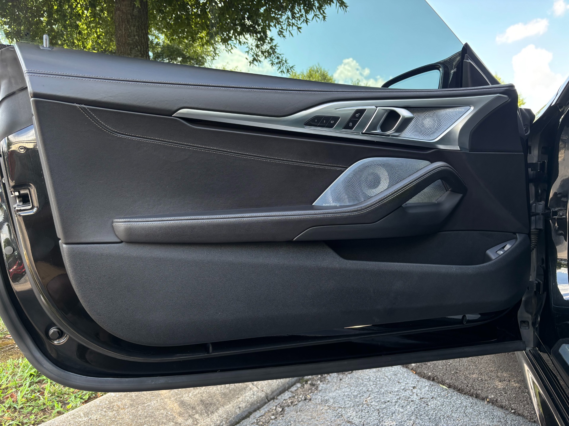 2021 BMW 8 Series M850i - Photo 53