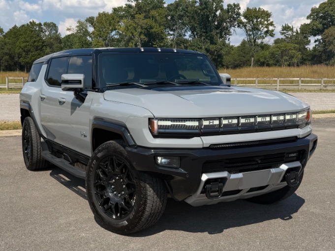 2024 GMC HUMMER EV