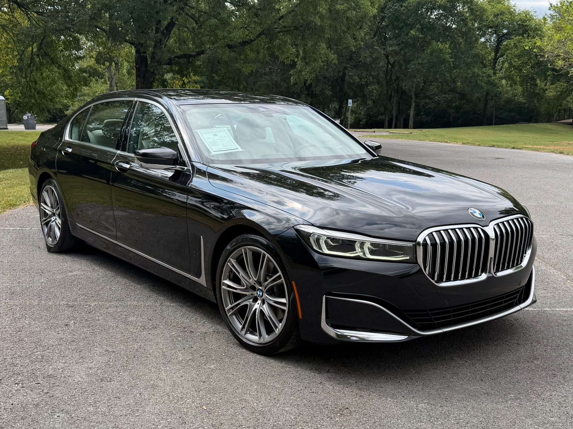 2021 BMW 740i