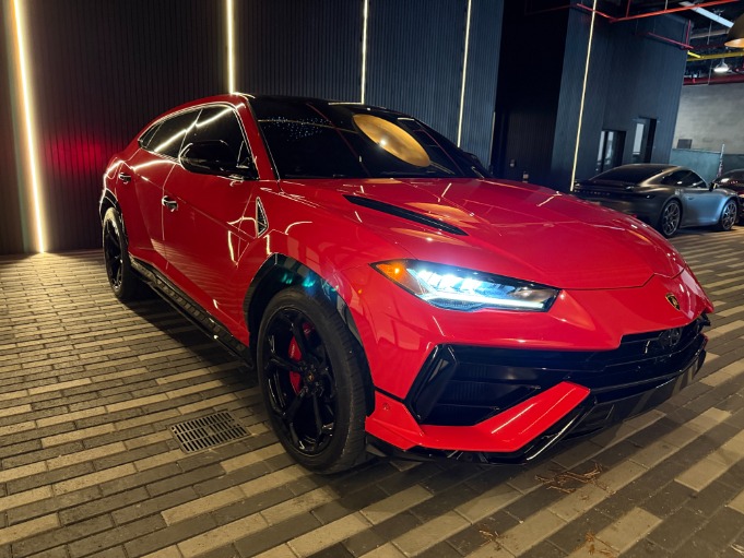 2023 Lamborghini Urus