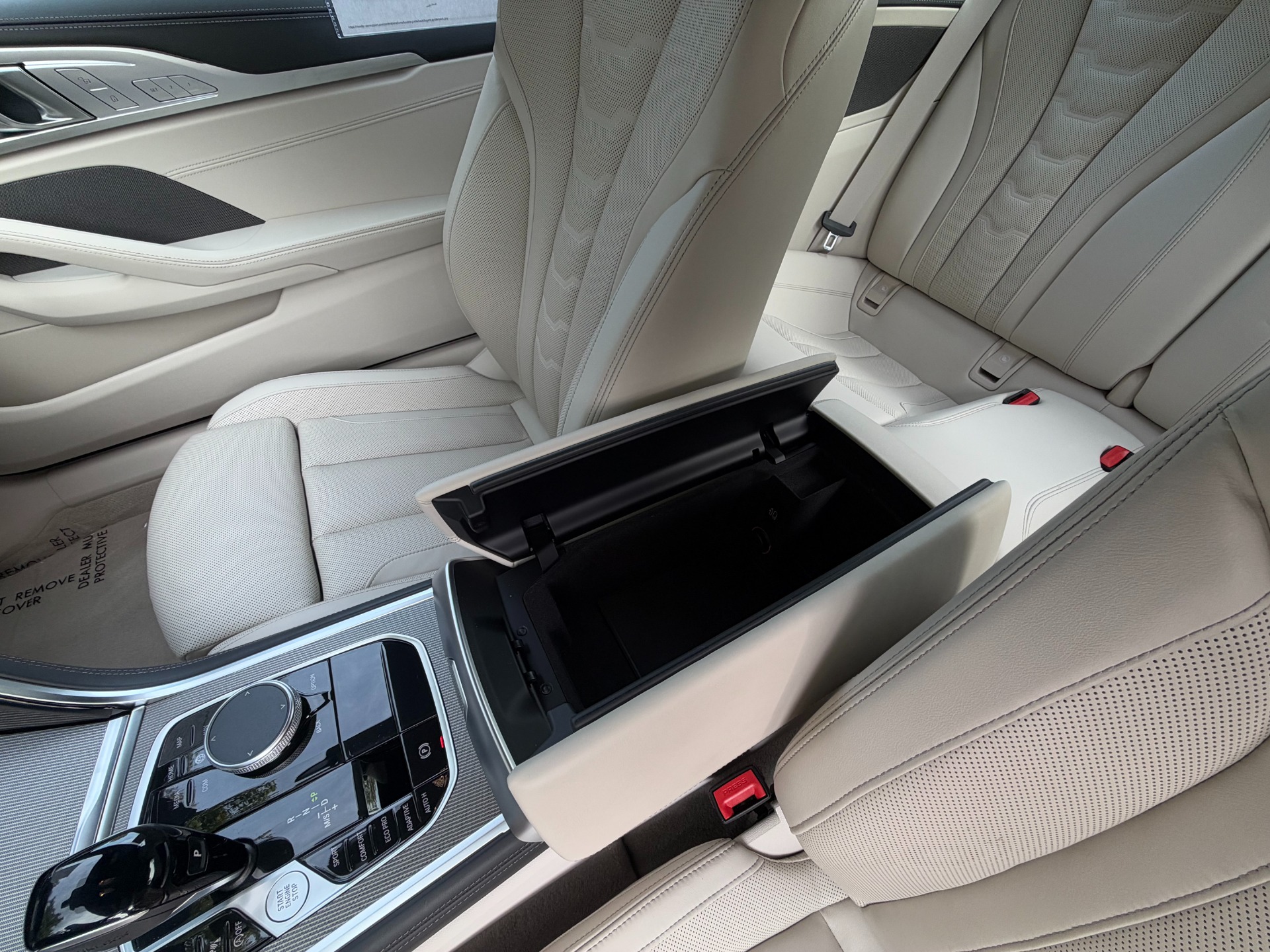 2026 BMW 8 Series 840i - Photo 14