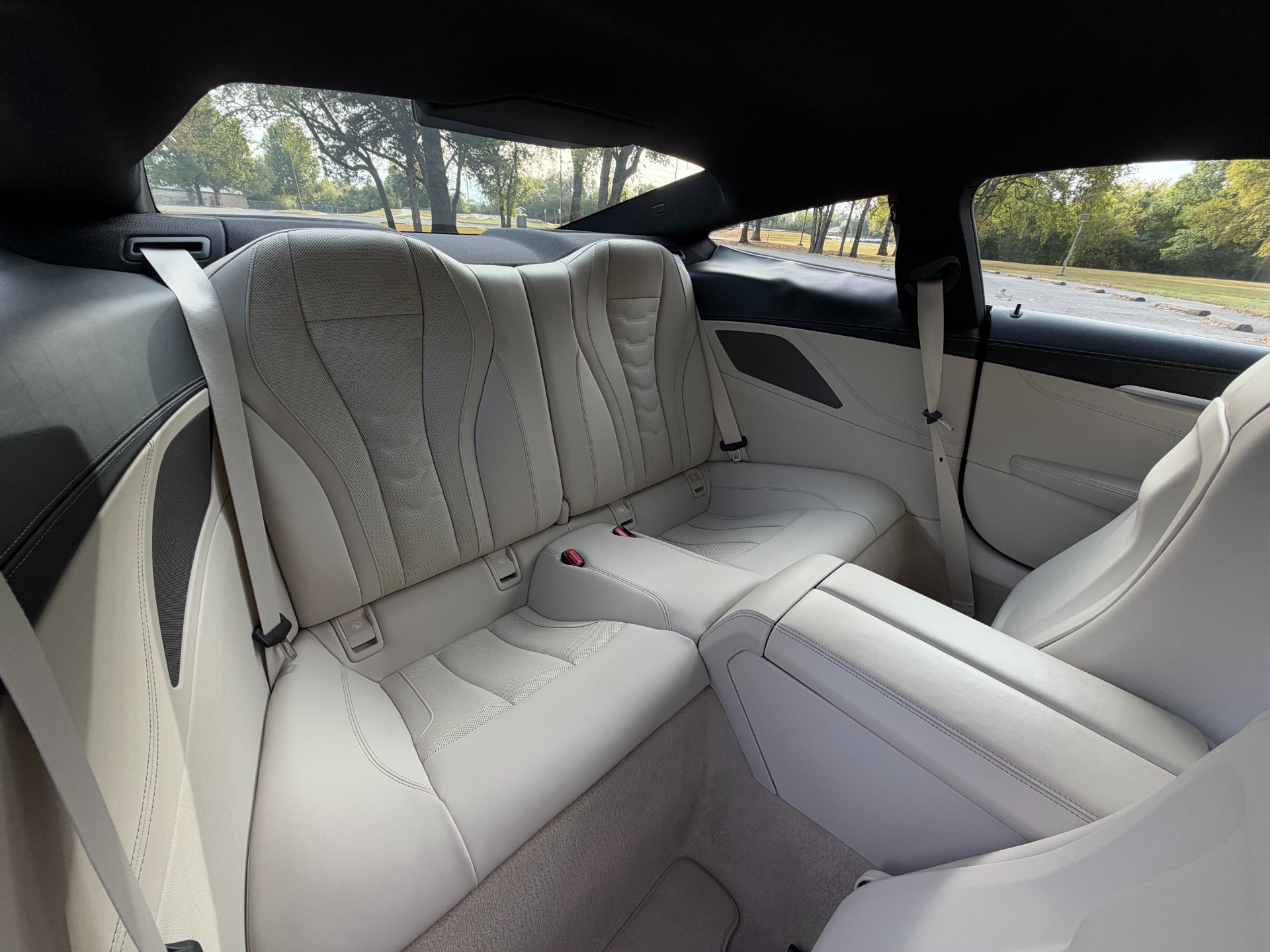 2026 BMW 8 Series 840i - Photo 38