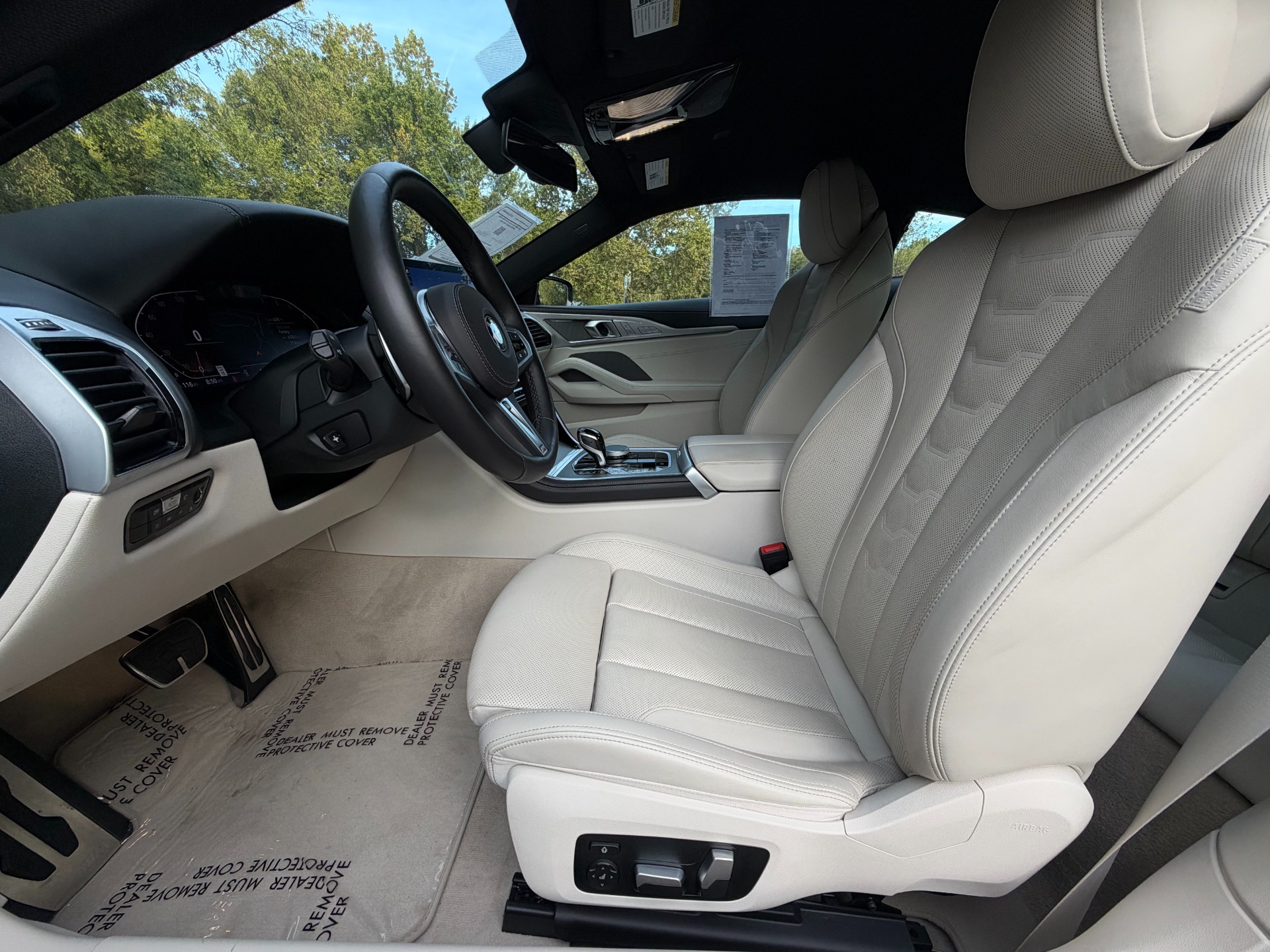 2026 BMW 8 Series 840i - Photo 9