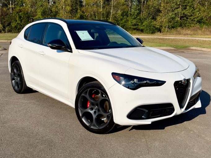2025 Alfa Romeo Stelvio