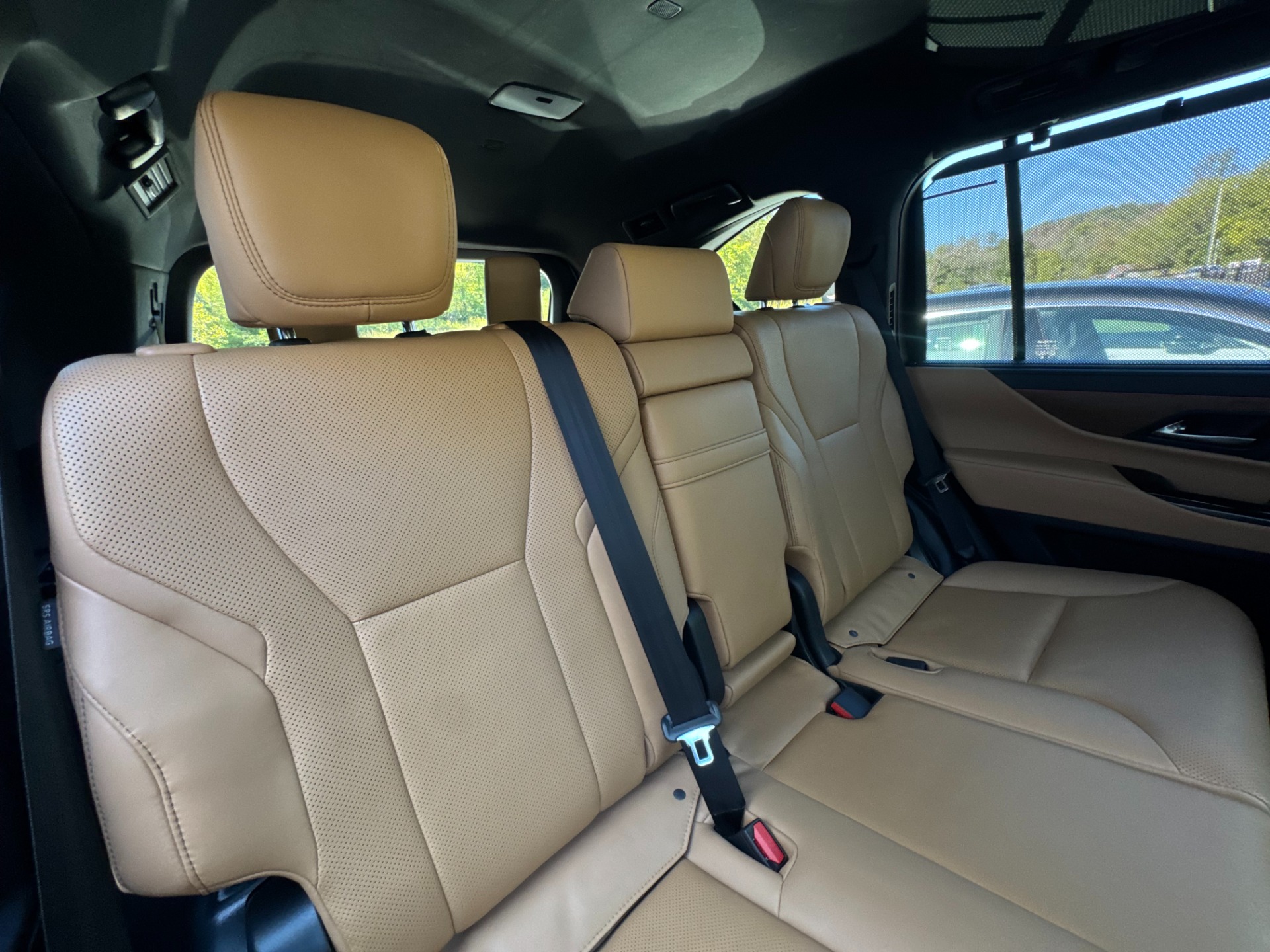 2024 Lexus LX Luxury - Photo 38