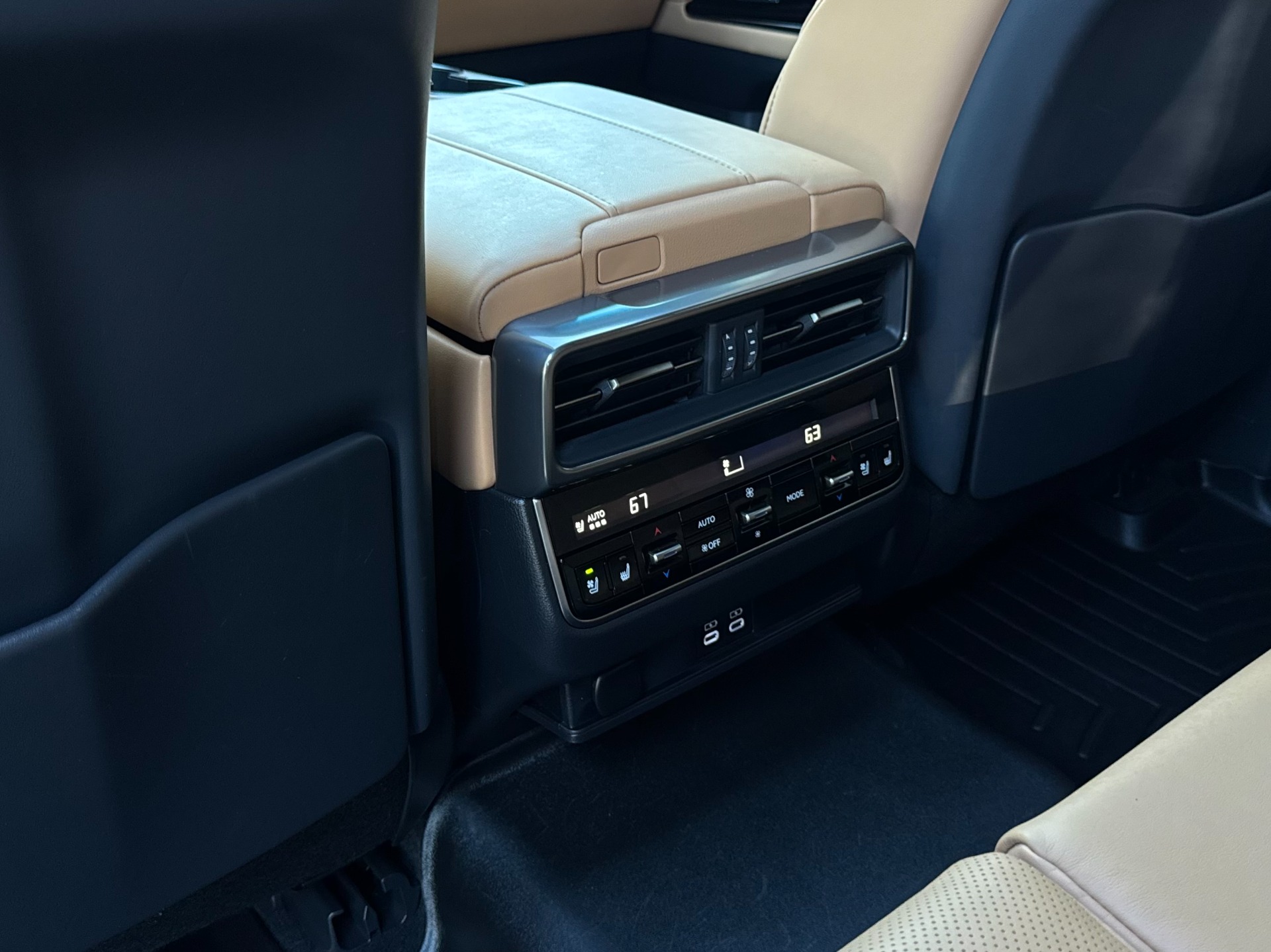 2024 Lexus LX Luxury - Photo 49