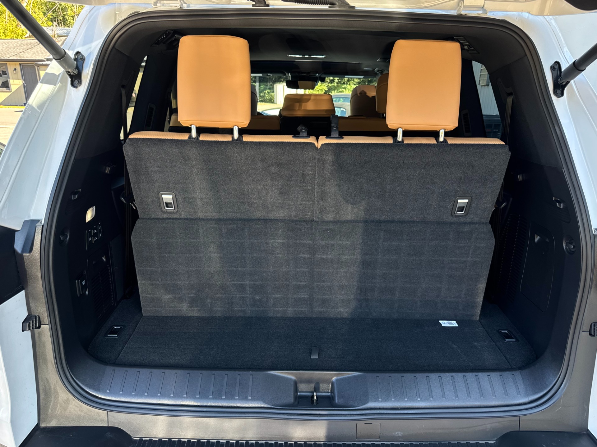 2024 Lexus LX Luxury - Photo 52