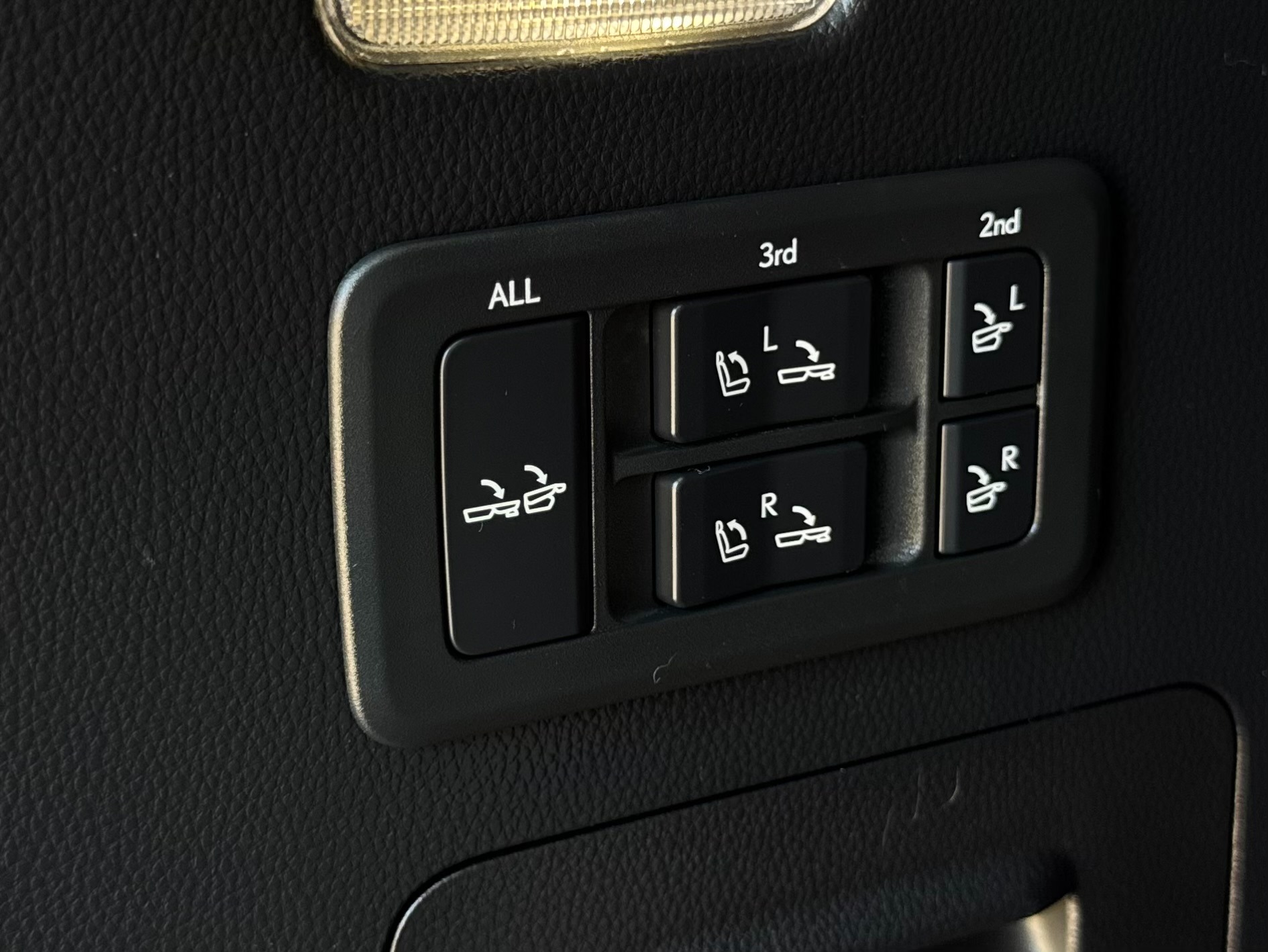 2024 Lexus LX Luxury - Photo 53